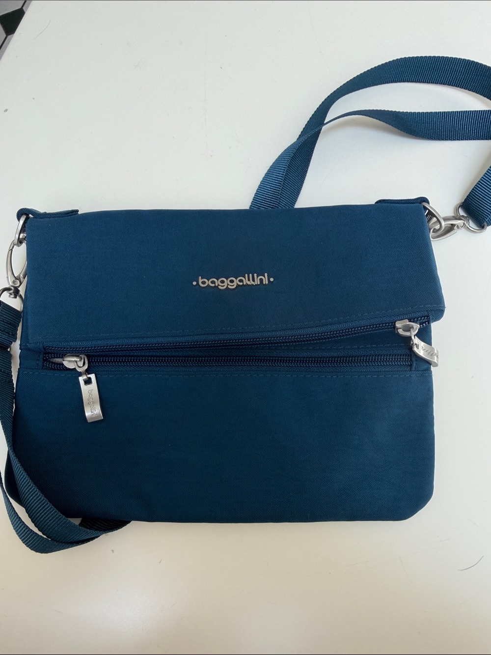 Baggallini Navy Blue Crossbody Bag